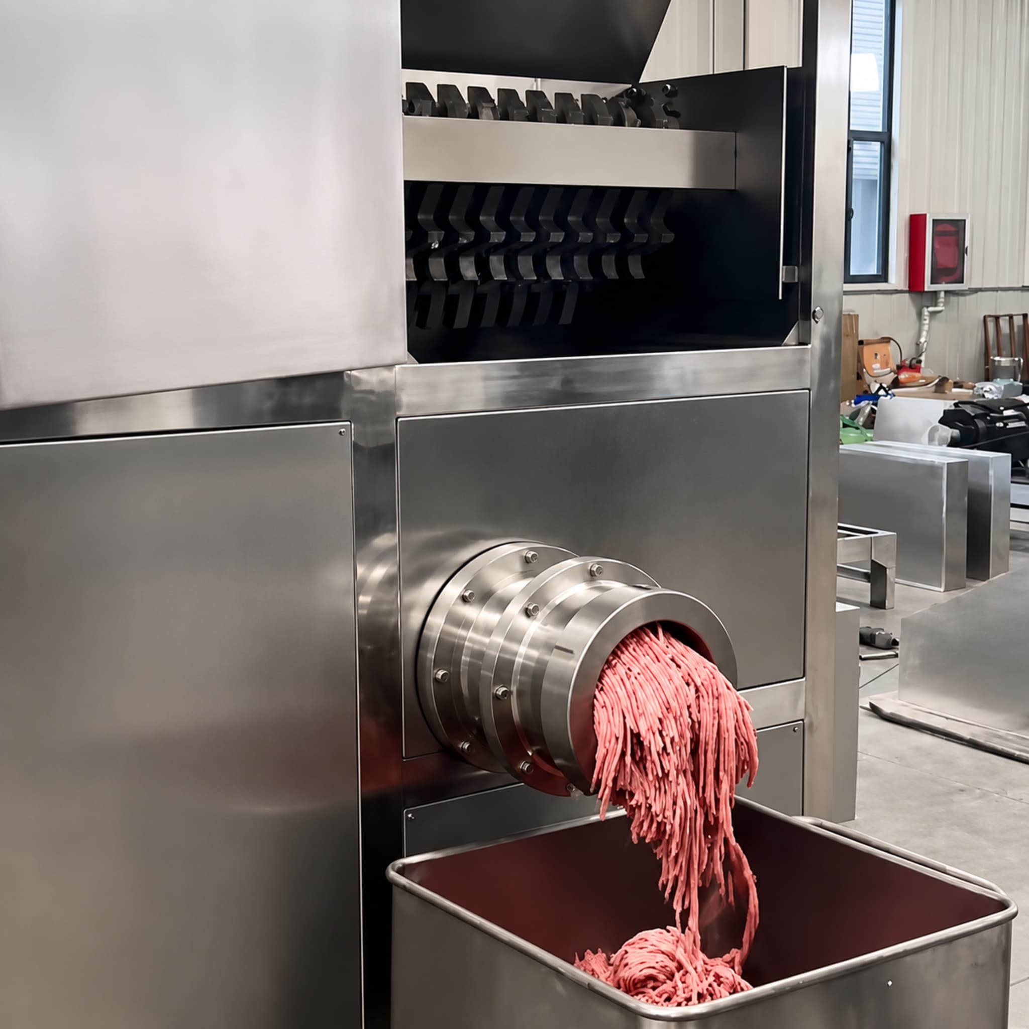 meat grinder (1)